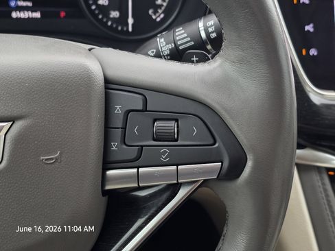 Used 2023 Cadillac XT6 Premium Luxury w/ Technology Package FWD image 29