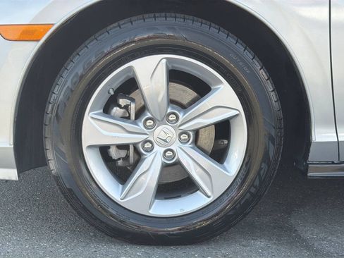 Used 2018 Honda Odyssey EX-L image 2
