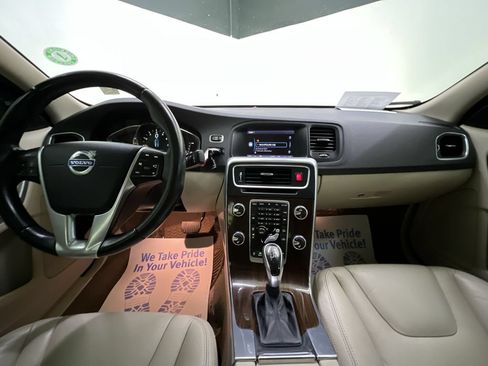 Used 2014 Volvo S60 T5 AWD/4WD image 18