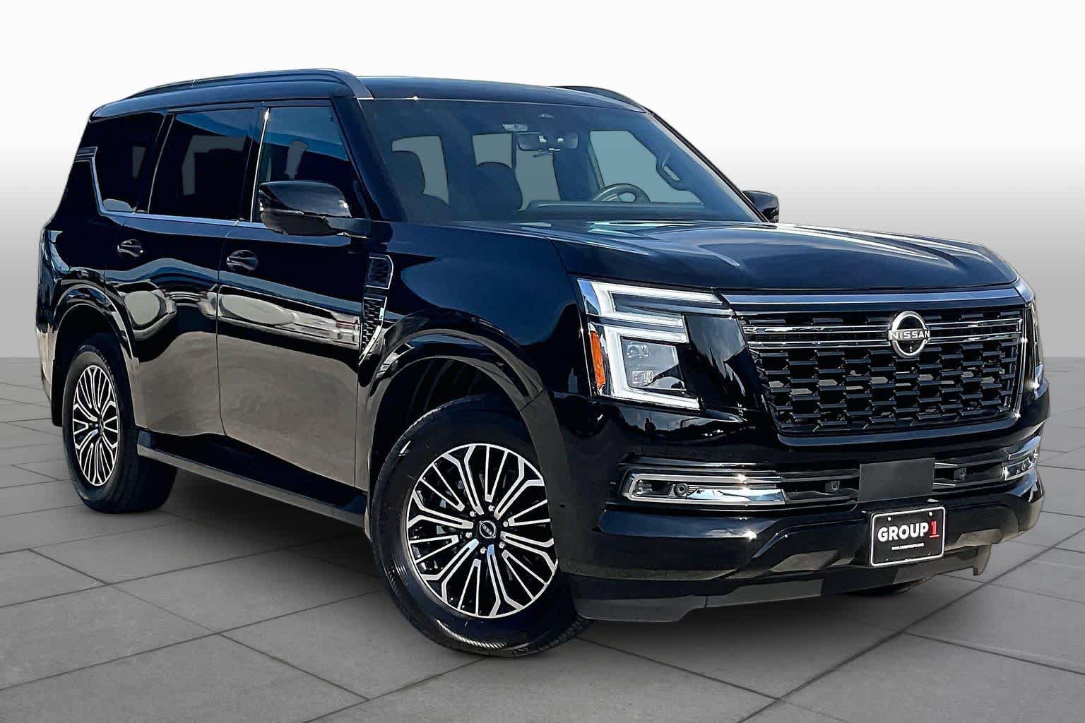 Used 2026 Nissan Armada Platinum RWD image 3