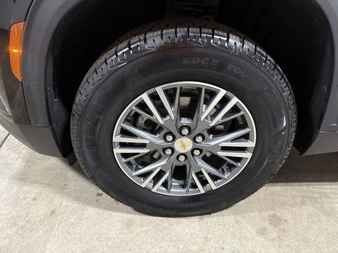 Certified 2024 Chevrolet Traverse LT image 26