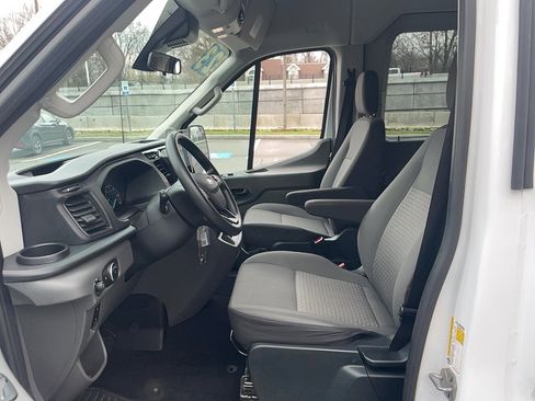 Used 2023 Ford Transit 350 XLT image 17