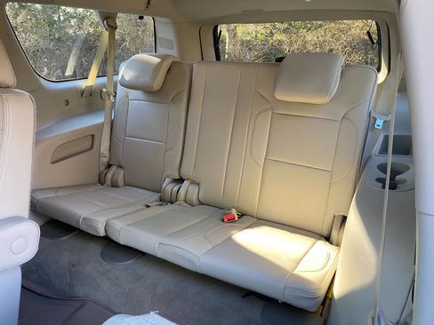 Used 2015 GMC Yukon XL Denali w/ Touring Package image 55