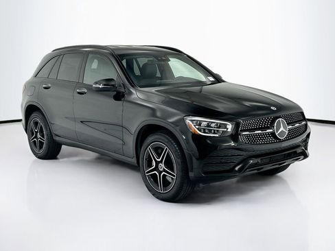 Certified 2022 Mercedes-Benz GLC 300 image 3