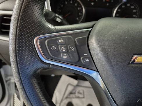 Used 2023 Chevrolet Equinox LT w/ LPO, Floor Liner Package image 12