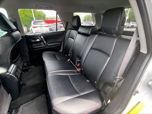 Used 2023 Toyota 4Runner TRD Off-Road Premium AWD/4WD image 24