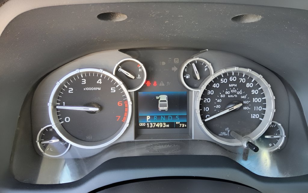 Used 2017 Toyota Tundra Limited AWD/4WD image 14