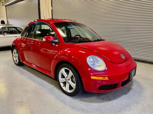 Used 2007 Volkswagen Beetle Coupe w/ Package 1 image 6