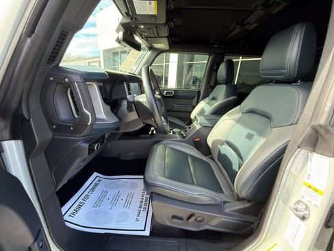 Used 2024 Ford Bronco Outer Banks image 18