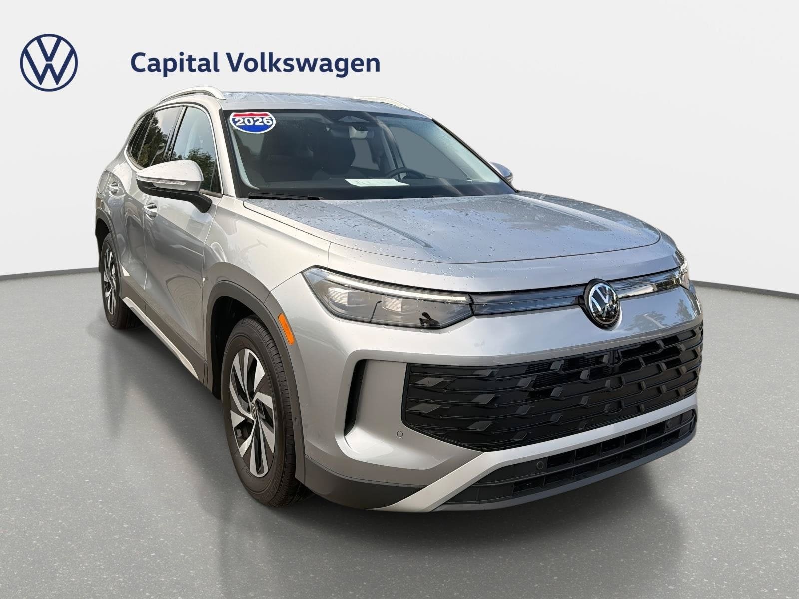 Used 2026 Volkswagen Tiguan S FWD image 3