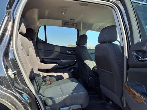 Used 2023 GMC Acadia SLE w/ Driver Convenience Package image 29