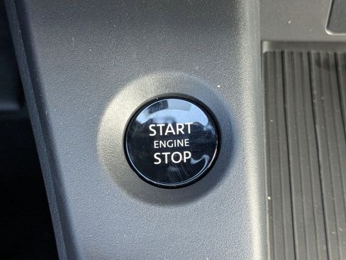 New 2026 Nissan Sentra SV image 31