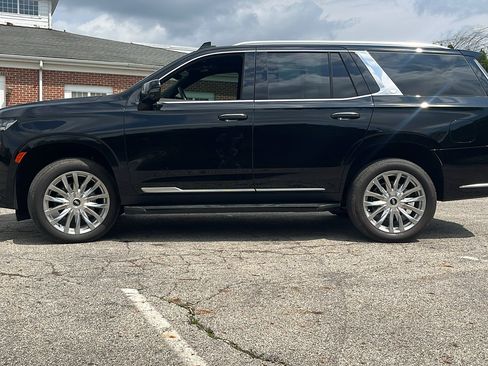 New 2024 Cadillac Escalade Premium Luxury image 7