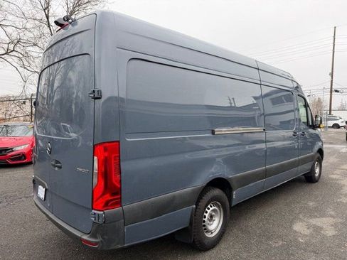 Used 2019 Mercedes-Benz Sprinter 170 image 4