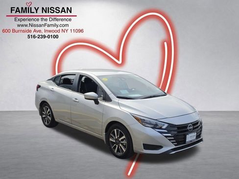 Certified 2025 Nissan Versa SV w/ Trunk Package FWD image 1