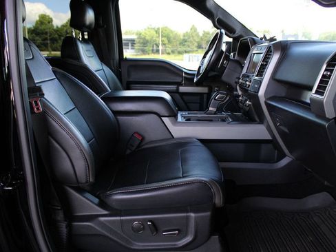 Used 2017 Ford F150 Raptor w/ Equipment Group 802A Luxury AWD/4WD image 16