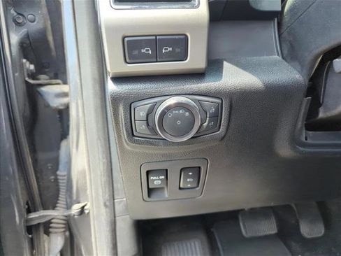 Used 2018 Ford F150 Lariat AWD/4WD image 13