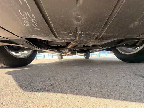 Used 2019 Chevrolet Equinox LT FWD image 10