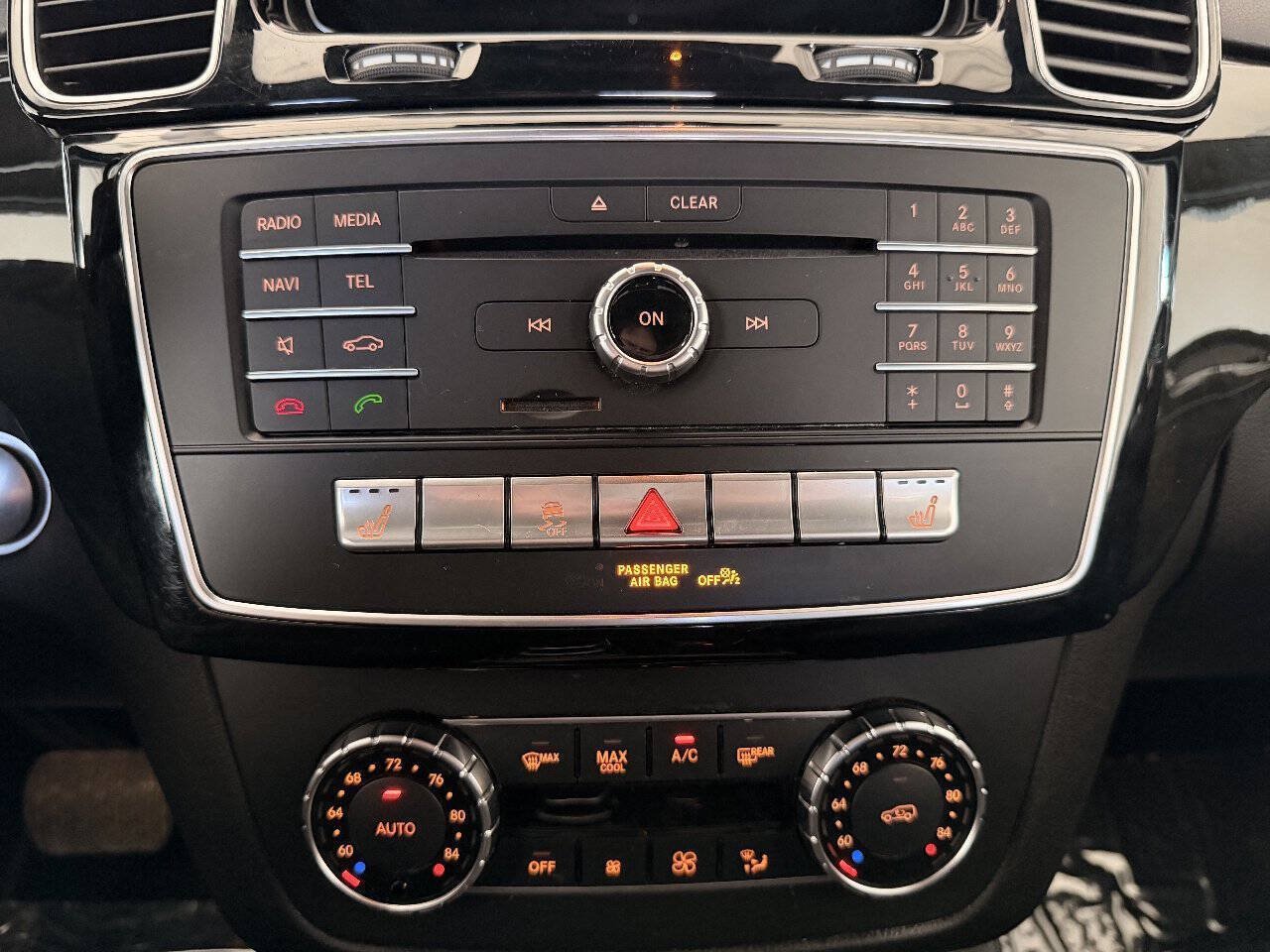 Used 2018 Mercedes-Benz GLE 350 4MATIC image 28