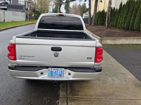 Used 2006 Dodge Dakota SLT image 15