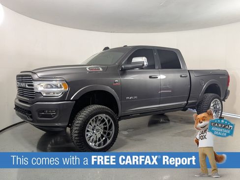 Used 2022 RAM 2500 Laramie AWD/4WD image 3