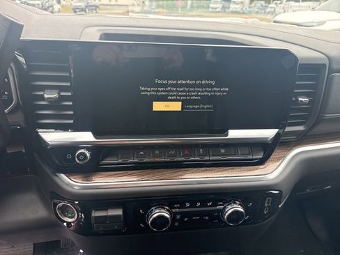 New 2026 GMC Sierra 1500 Elevation image 25