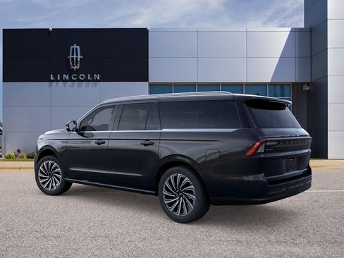 New 2026 Lincoln Navigator L Black Label AWD/4WD image 4