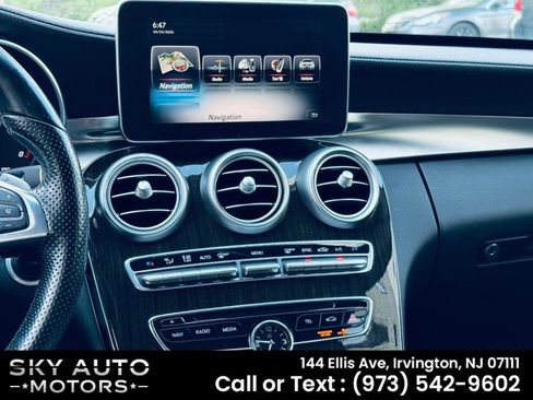 Used 2015 Mercedes-Benz C 400 4MATIC image 16