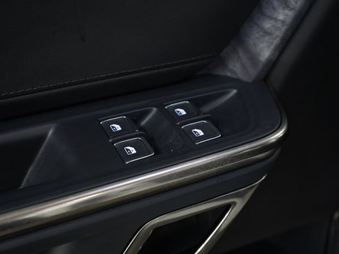 Used 2022 Rivian R1T Adventure AWD/4WD image 21
