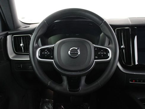 Used 2019 Volvo XC60 T5 Inscription FWD image 8