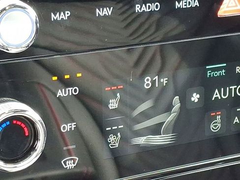 Used 2025 Genesis G80 2.5T Sport Prestige image 19