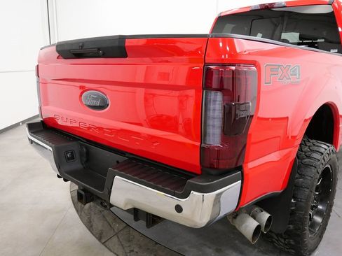 Used 2018 Ford F250 Lariat w/ Lariat Ultimate Package image 9