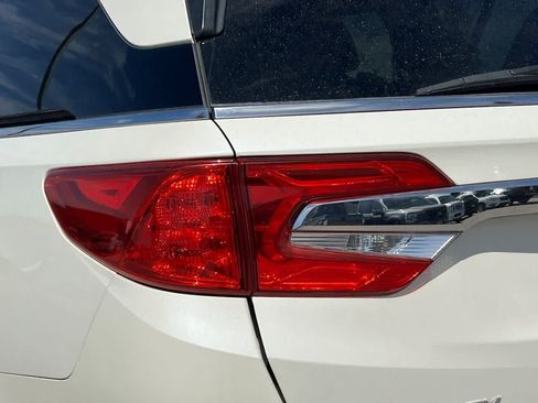Used 2019 Honda Odyssey EX image 13