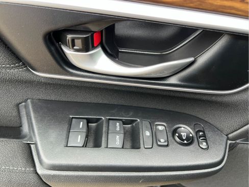 Used 2021 Honda CR-V EX image 11