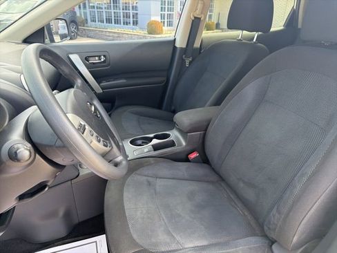 Used 2015 Nissan Rogue S w/ Convenience Package image 9