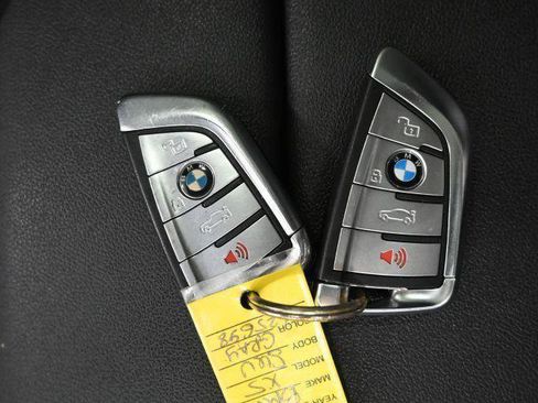Used 2019 BMW X5 xDrive40i w/ Premium Package 2 AWD/4WD image 37