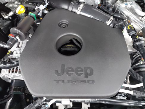 New 2026 Jeep Grand Cherokee L Limited image 28