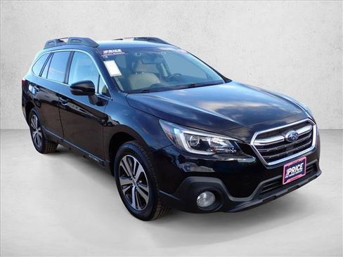 Used 2019 Subaru Outback 2.5i Limited image 6