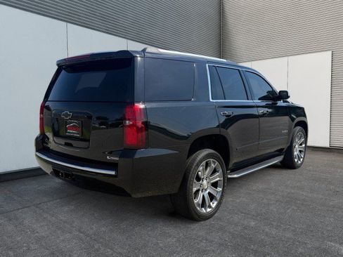 Used 2018 Chevrolet Tahoe Premier AWD/4WD image 13