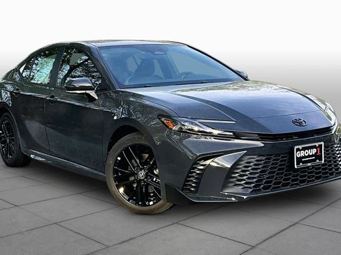 Used 2026 Toyota Camry SE w/ Convenience Package AWD/4WD image 2