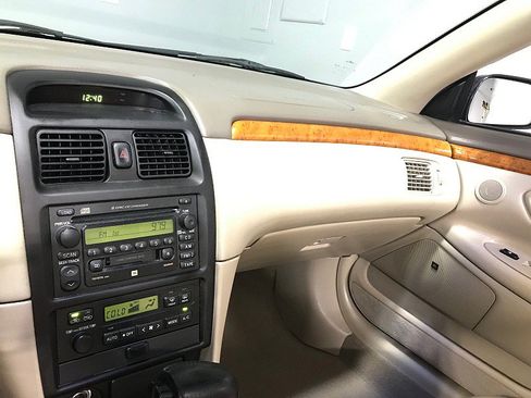 Used 2002 Toyota Solara SLE FWD image 28