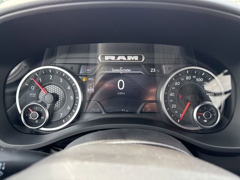 New 2026 RAM 1500 4x4 Crew Cab image 16