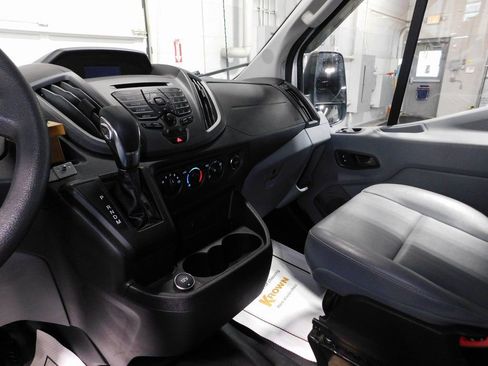 Used 2019 Ford Transit 250 148 Medium Roof image 69