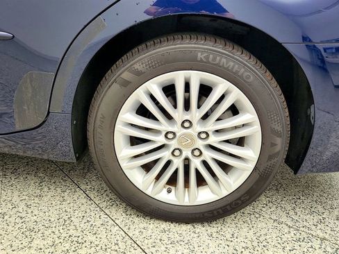 Used 2015 Lexus ES 350 w/ Luxury Package FWD image 9