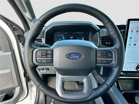 Used 2025 Ford F150 Lightning Flash image 11