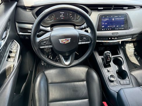 Used 2020 Cadillac XT4 Premium Luxury w/ Driver Awareness Package FWD image 17