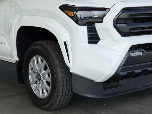 New 2026 Toyota Tacoma SR5 AWD/4WD image 8