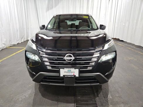 New 2026 Nissan Rogue SV w/ SV Premium Package image 7