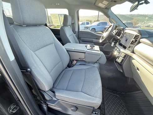 Used 2025 Ford F150 XLT w/ Equipment Group 301A Standard image 8