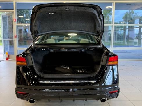 Used 2023 Nissan Altima 2.5 SL FWD image 24